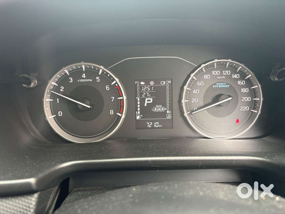 Maruti Suzuki Brezza 1.5 Vxi At Smart Hybrid, 2025, Petrol