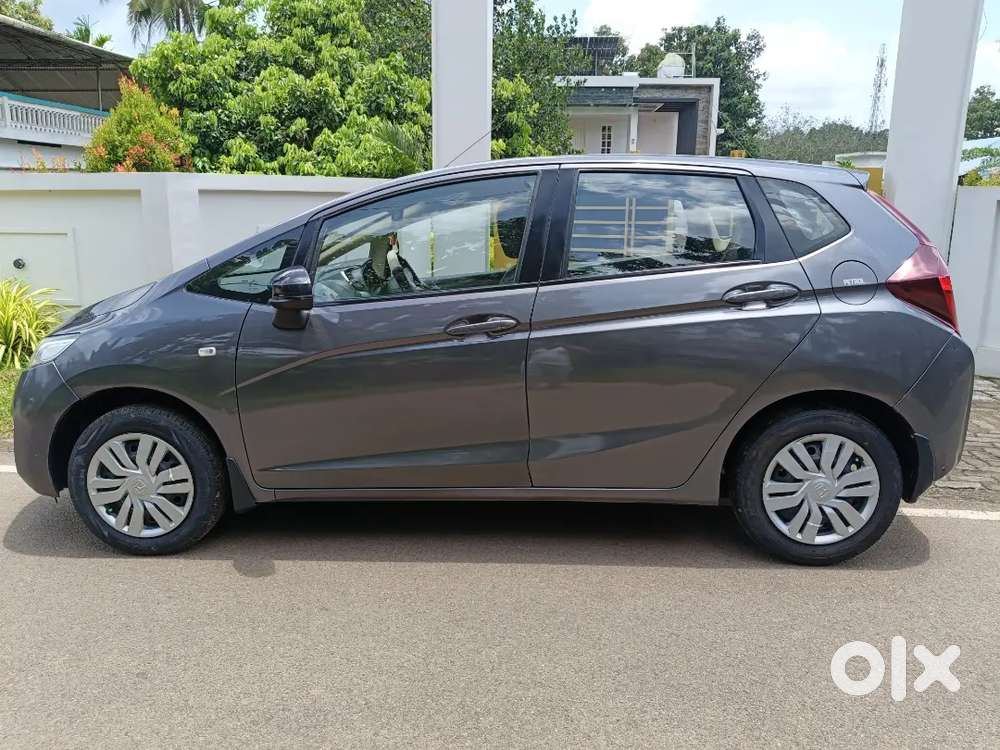 Single Owner Low Km Jazz