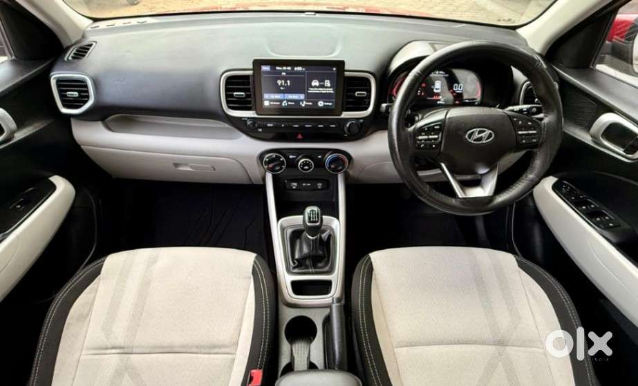 Hyundai Venue 1.0 S (o) Turbo Imt, 2023, Petrol