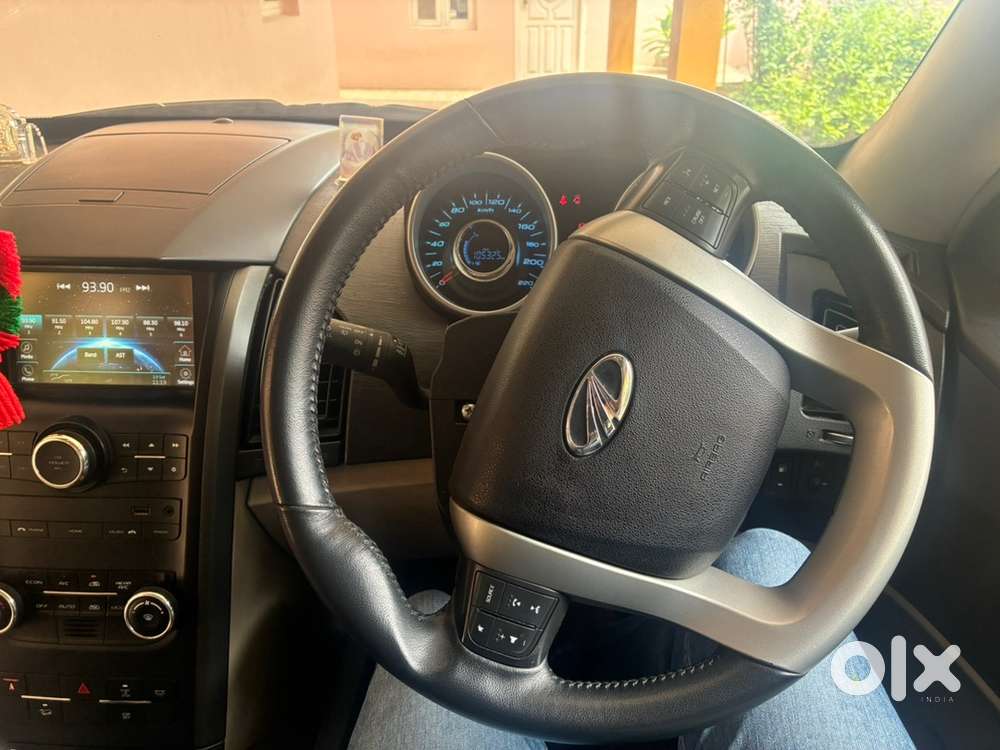 Mahindra Xuv500 2016 Diesel Well Maintained