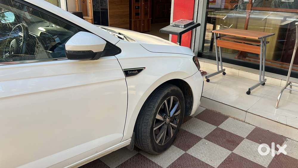 Skoda Slavia 2021 Petrol Well Maintained