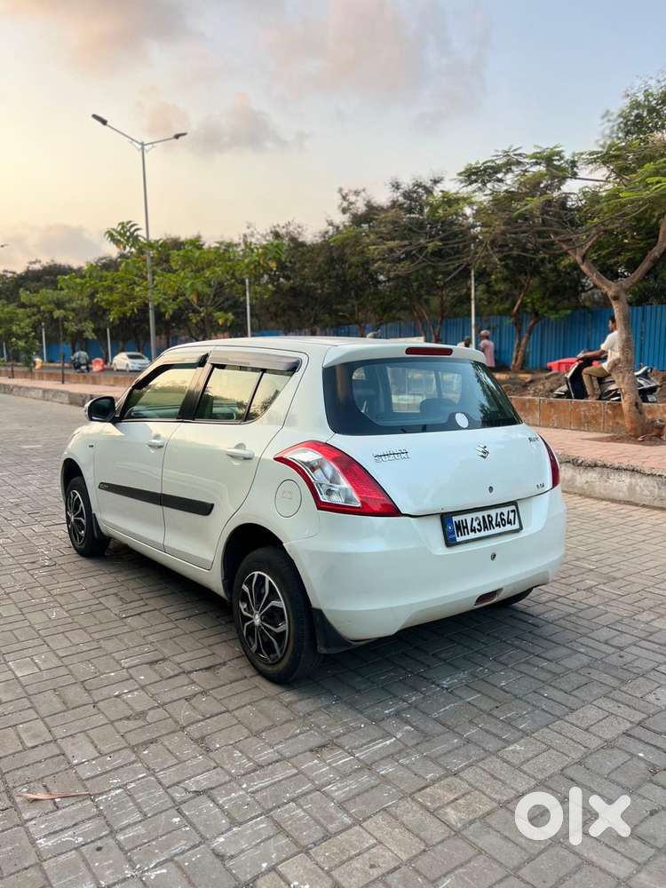 Maruti Suzuki Swift Vxi + Manual, 2014, Petrol