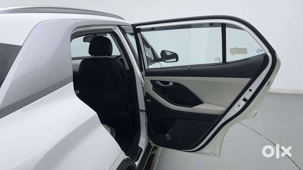 Hyundai Creta Sx 1.5 Petrol Cvt, 2023, Petrol