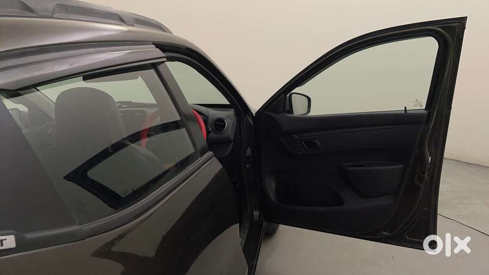 Renault Kwid 1.0 Rxt Amt, 2017, Petrol