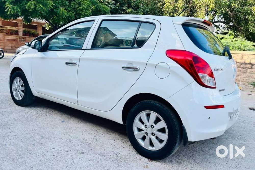 Hyundai I20 1.4 Asta (o) Crdi, 2014, Diesel