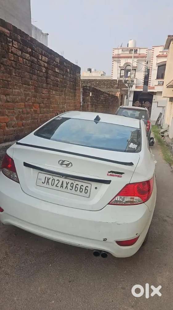 Hyundai Verna 1.6 Crdi 2012 Model