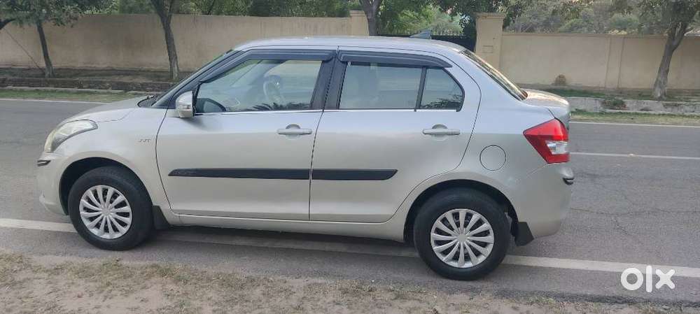 Maruti Suzuki Swift Dzire Vxi(o) Mt, 2016, Diesel