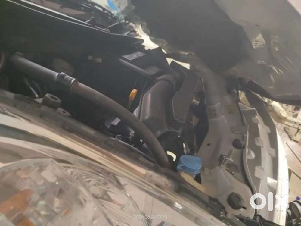 We Are Buy All Types Of Damage Nd Accident Car Nd Sale Spare Parts Als