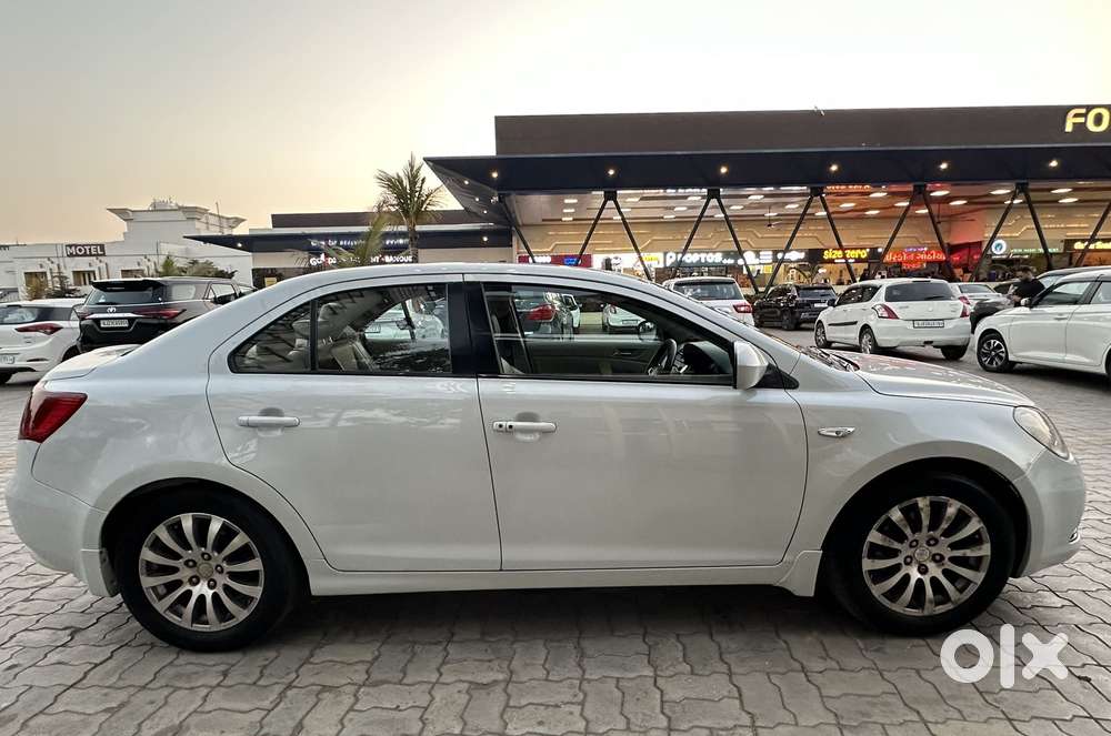 Maruti Suzuki Kizashi Cvt, 2012, Cng & Hybrids