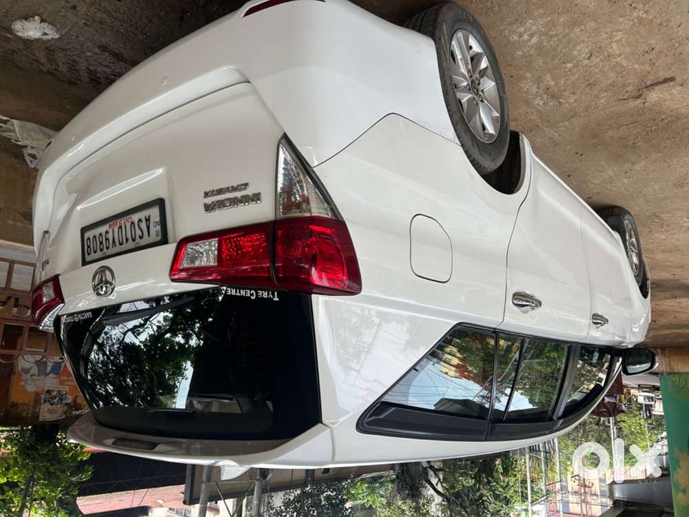 Innova Crysta 2.4 Gx