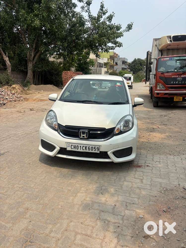 Honda Brio 2017 Petrol Well Maintained
