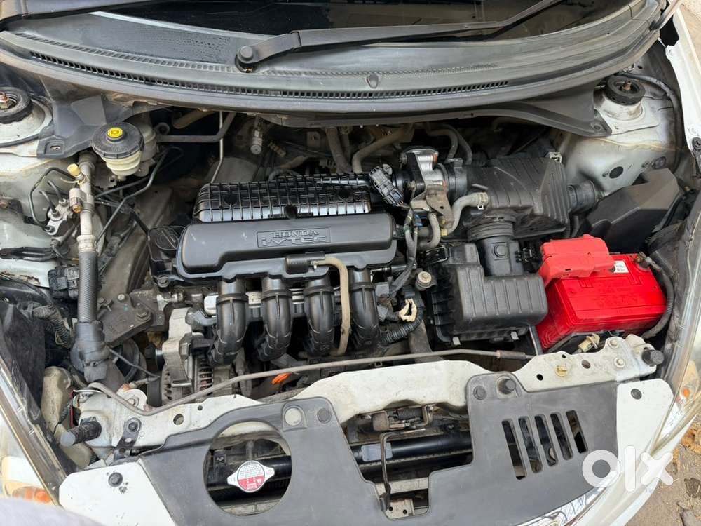 Honda Amaze 2015 Petrol Well Maintained