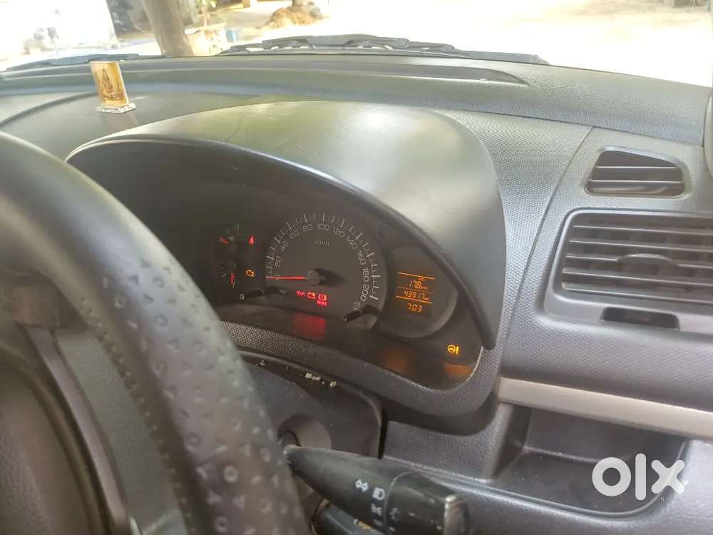 Maruti Suzuki Swift 2017 Petrol 49000 Km Driven Very Good Condition