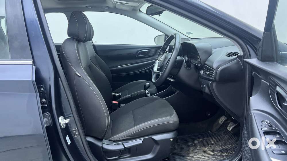 Hyundai I20 Asta (o) 1.2 Mt, 2023, Petrol