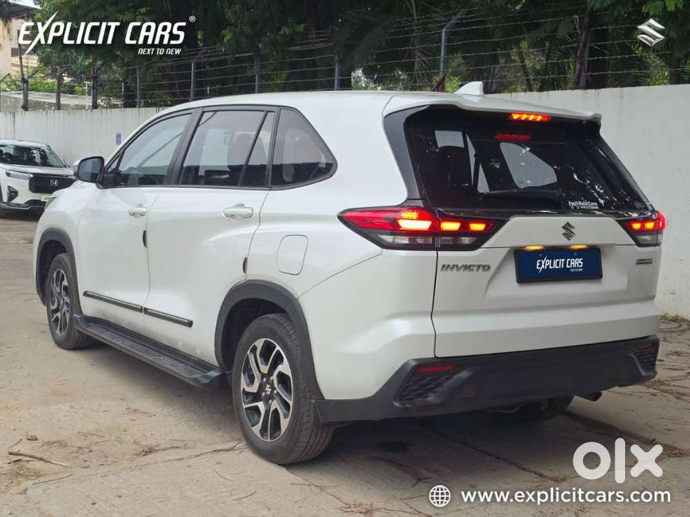 Maruti Suzuki Invicto Zeta Plus 8str, 2023, Petrol