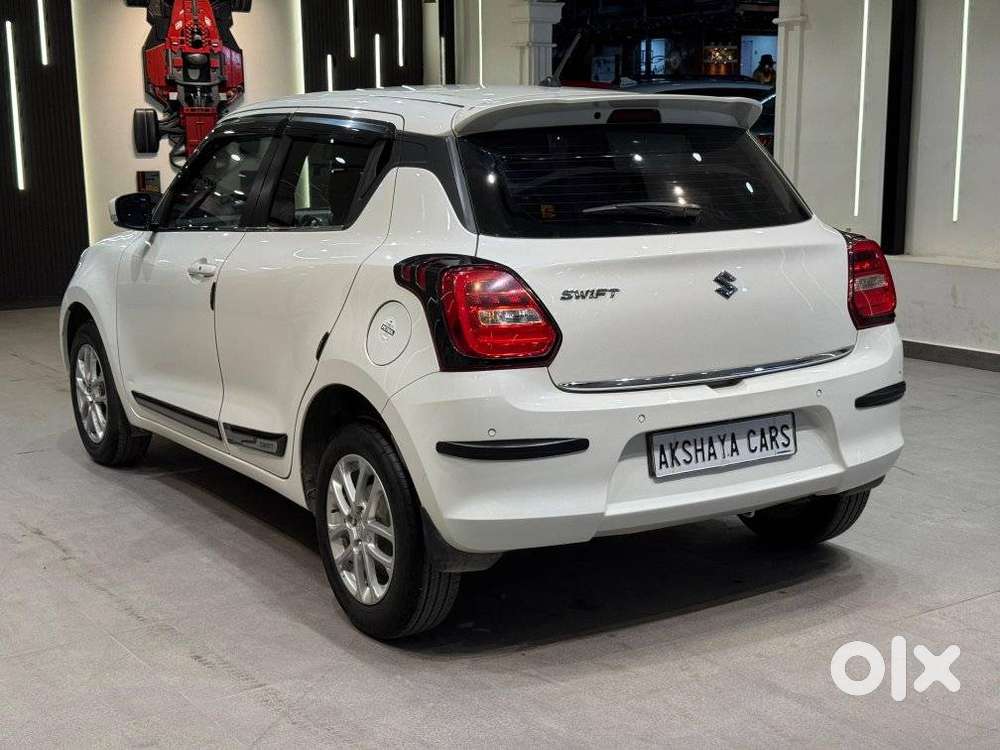 Maruti Suzuki Swift Zxi Plus, 2022, Petrol