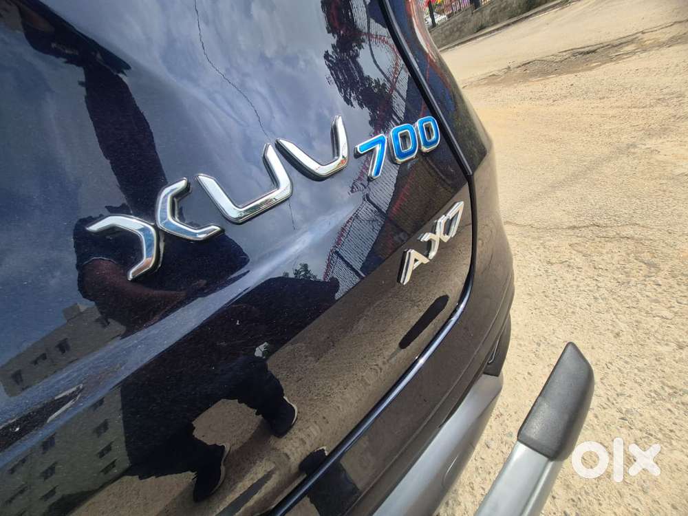 Mahindra Xuv700 2.0 Ax 7 Petrol Mt Str, 2024, Petrol