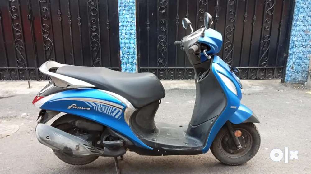 Yamaha fascino bs4 discount on road price