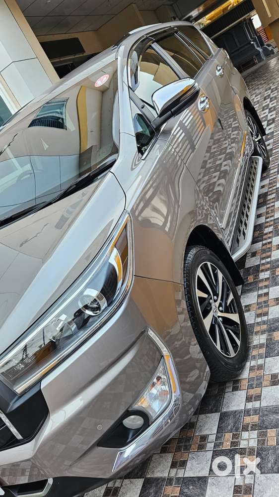 Toyota Innova Crysta 2.4 Z 7 Str, 2025, Diesel