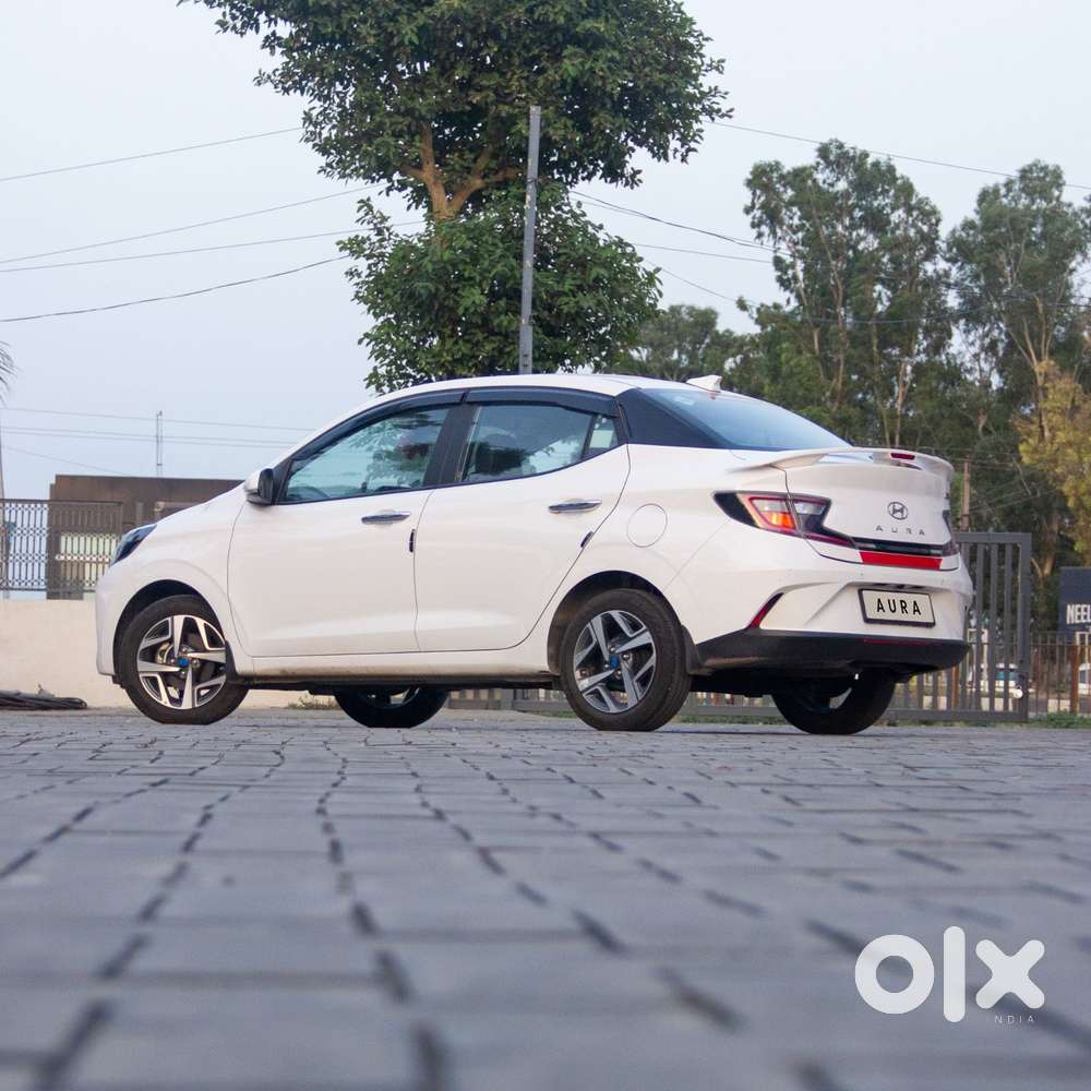 Hyundai Aura Sx 1.2 Cng, 2025, Cng & Hybrids