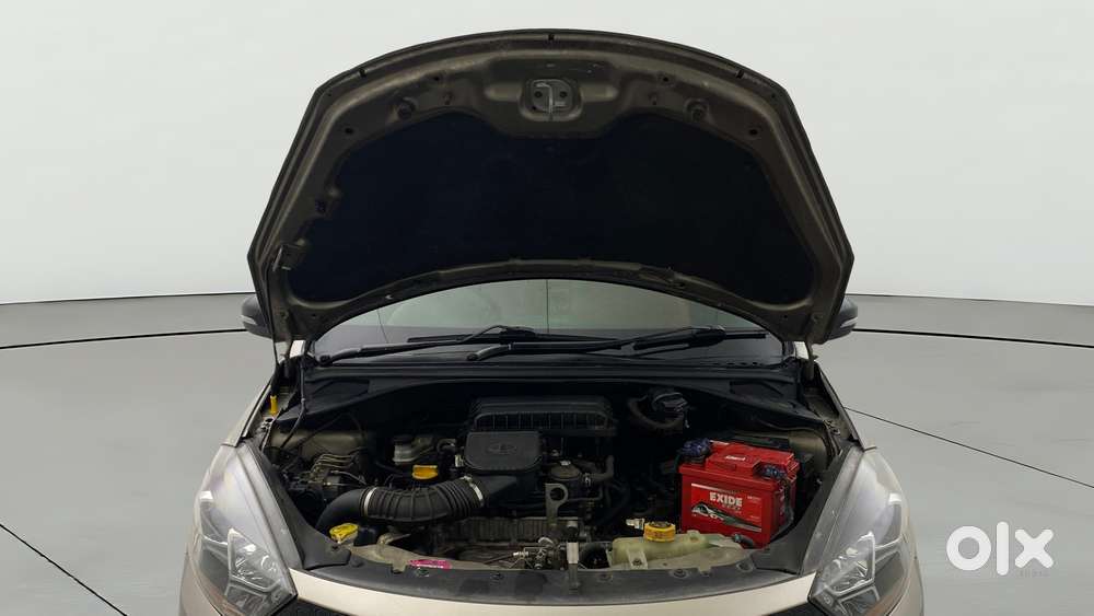Tata Tigor Xza, 2019, Petrol
