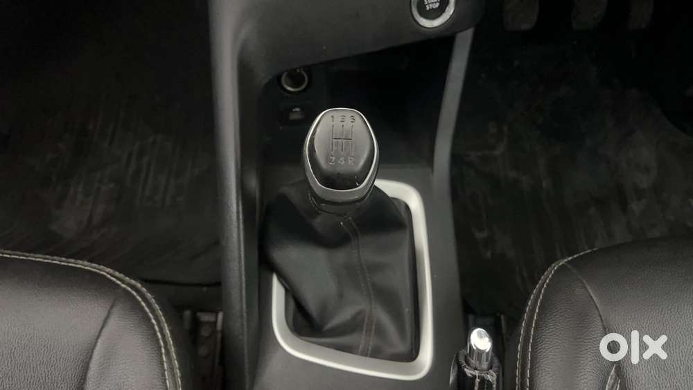 Nissan Magnite 1.0 Xv Premium Turbo (o), 2022, Petrol