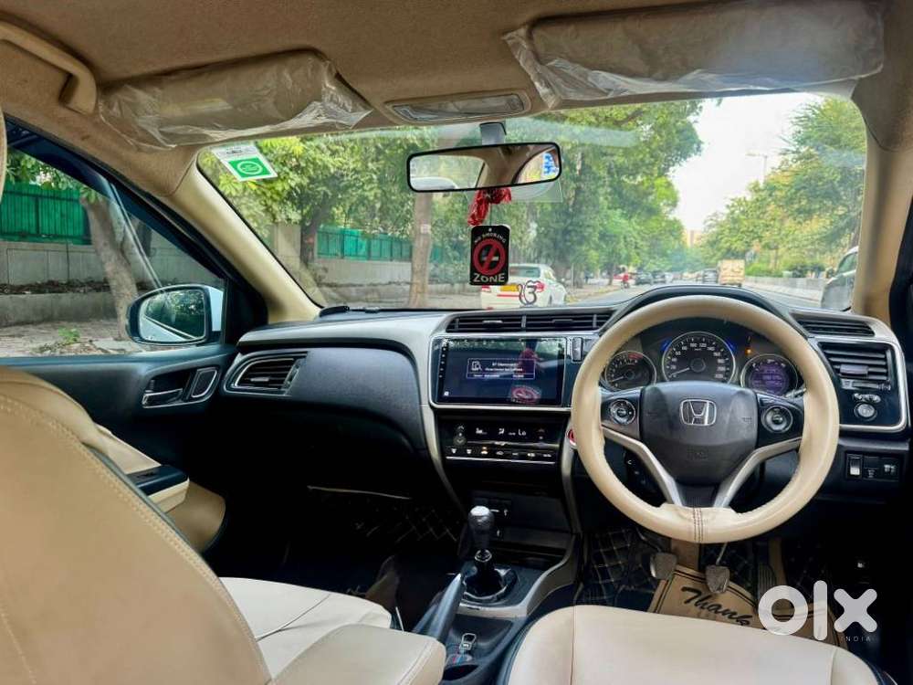 Honda City I-vtec V, 2017, Petrol