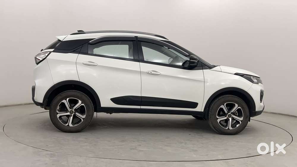 Tata Nexon 1.2 Revotron Xz Plus, 2023, Petrol