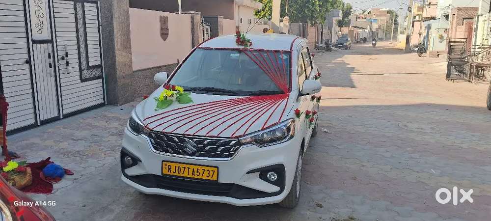 Cng & Petrol Maruti Ertiga
