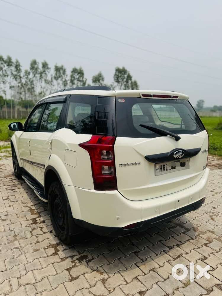 Mahindra Xuv500 W6 At, 2017, Diesel