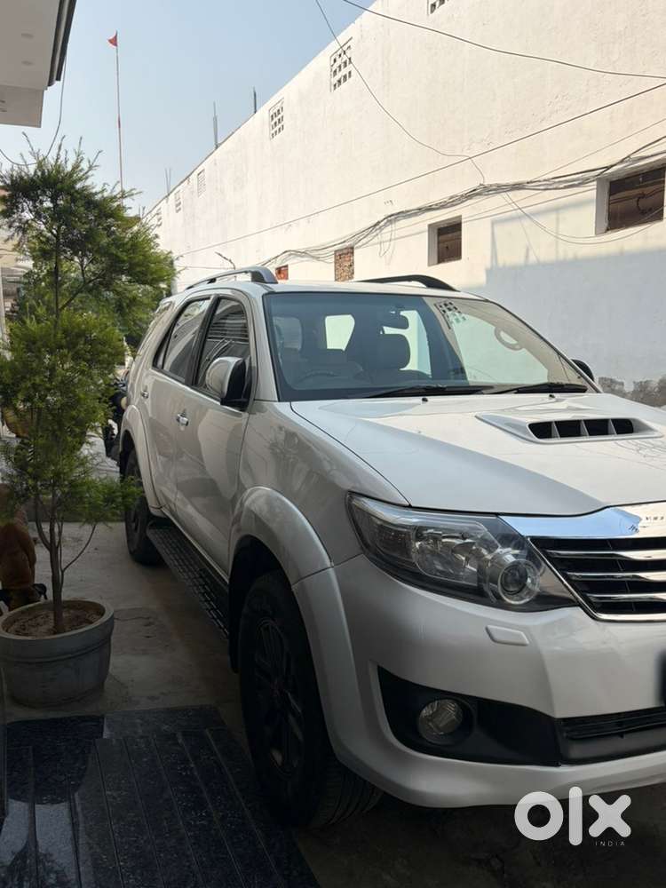 Toyota Fortuner Diesel 2013