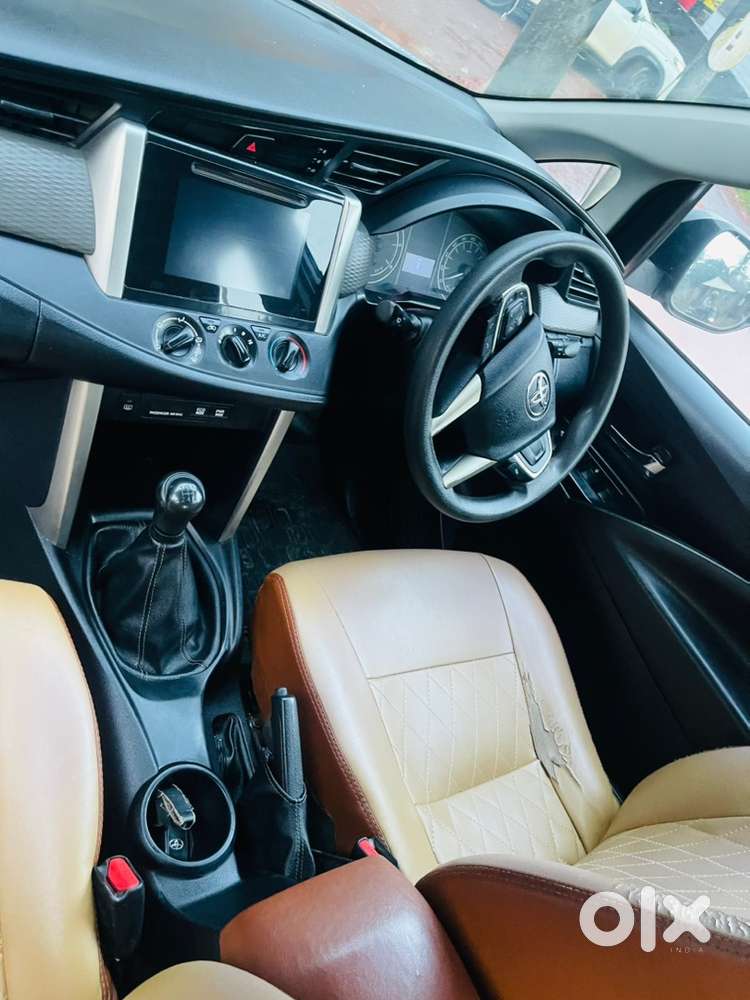 Toyota Innova Crysta 2018