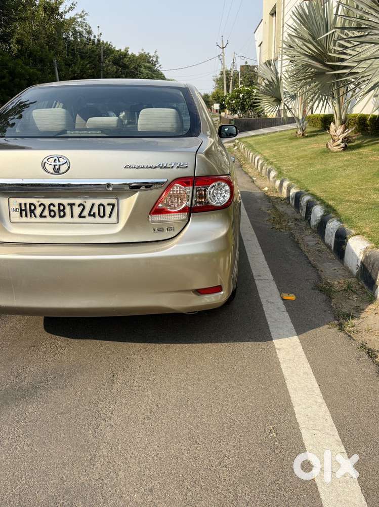 Toyota Corolla Altis 1.8 Sportz, 2012, Petrol