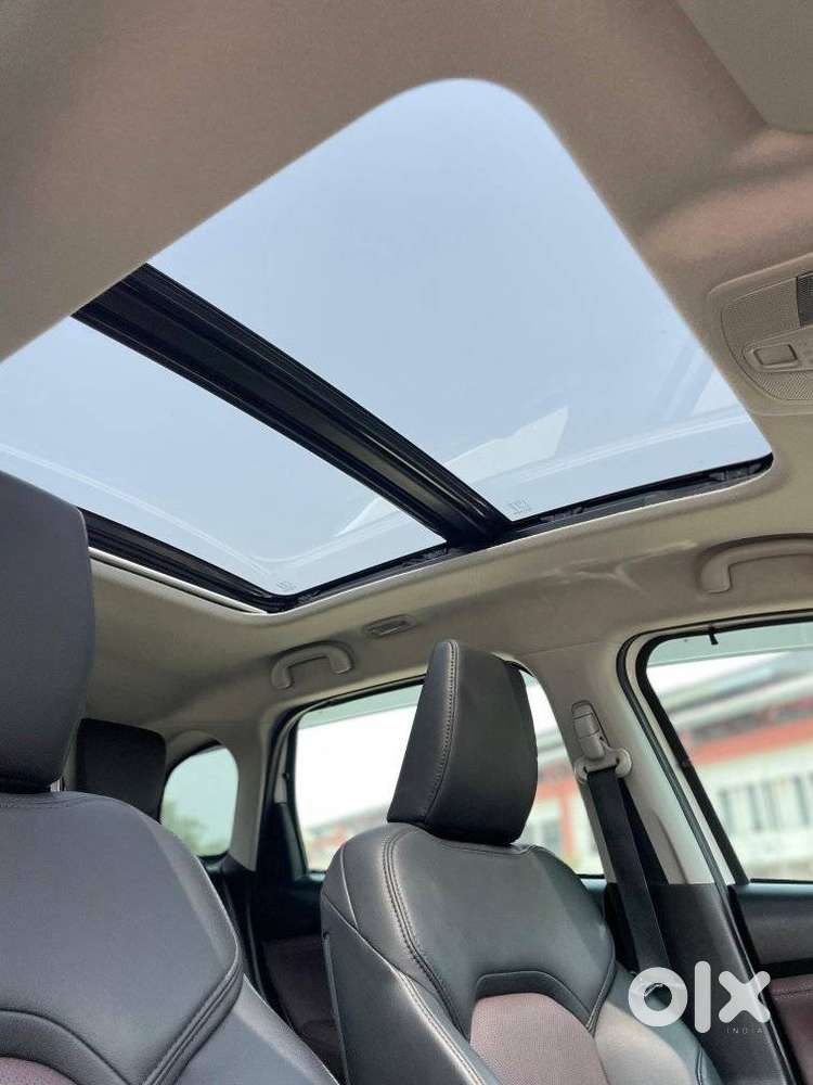 Maruti Suzuki Grand Vitara 1.5 Alpha Smart Hybrid, 2022, Petrol