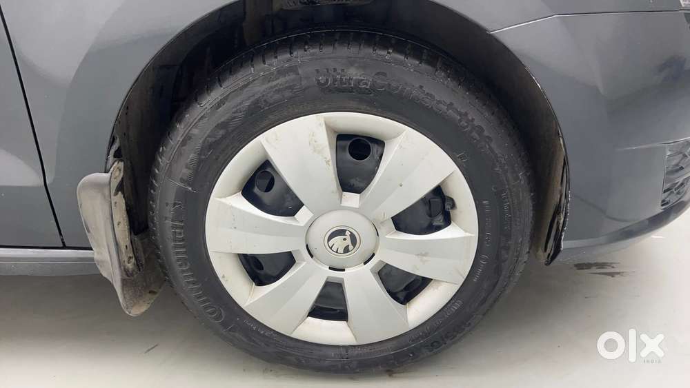 Skoda Rapid 1.0 Tsi Active, 2020, Petrol