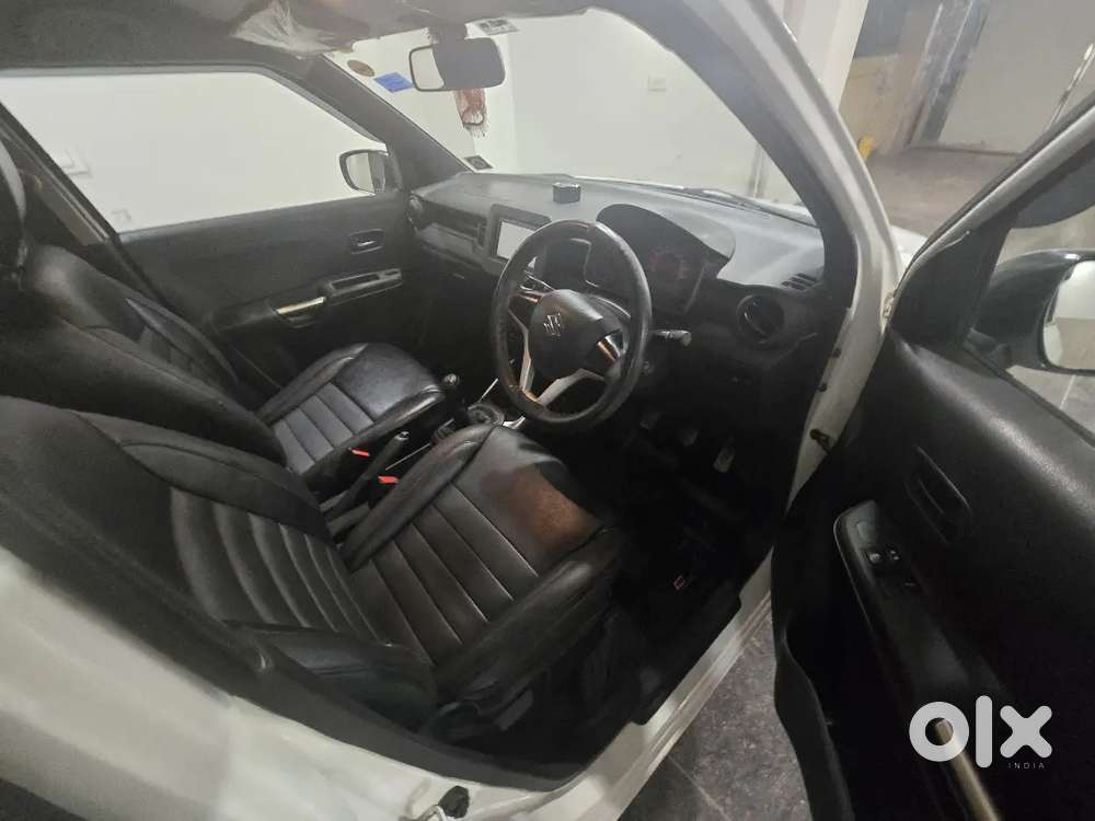 Maruti Suzuki Ignis 2018 Petrol 37400 Km Driven First Owner
