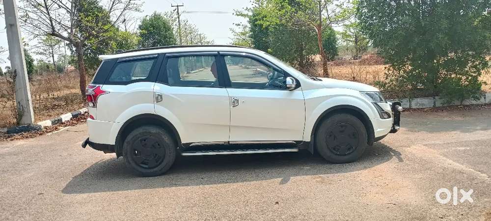 Xuv500 W7 2019