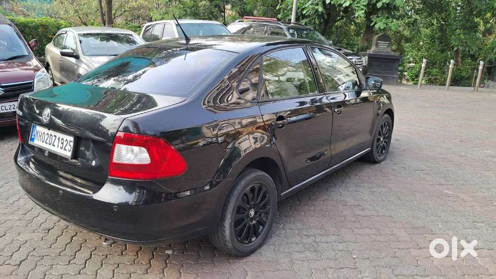 Skoda Rapid 1.5 Tdi At Elegance Black Package, 2015, Diesel