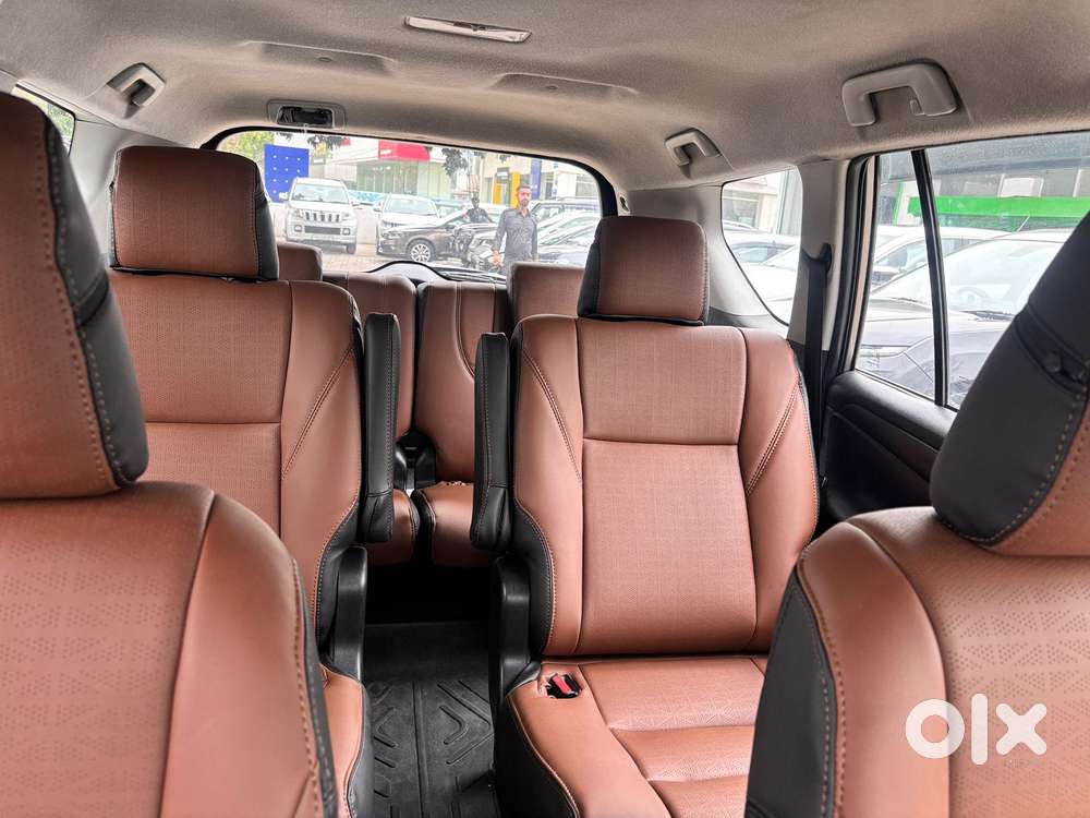 Toyota Innova Crysta 2.4 G Mt, 2021, Diesel