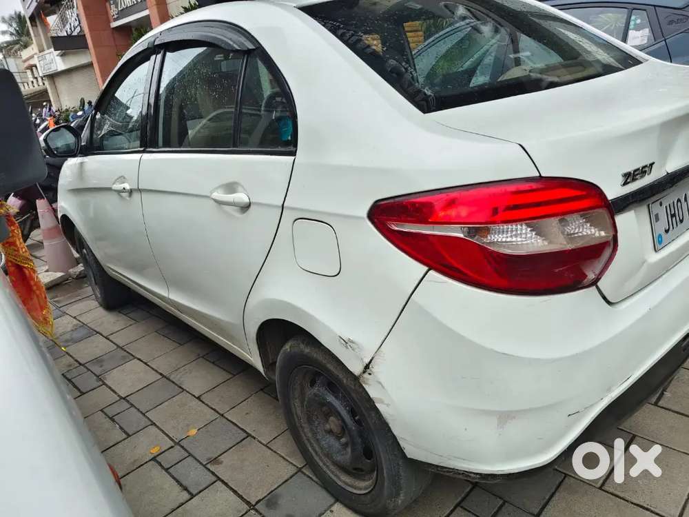 Comercial Tata Zest 1.2 Revotron 2016