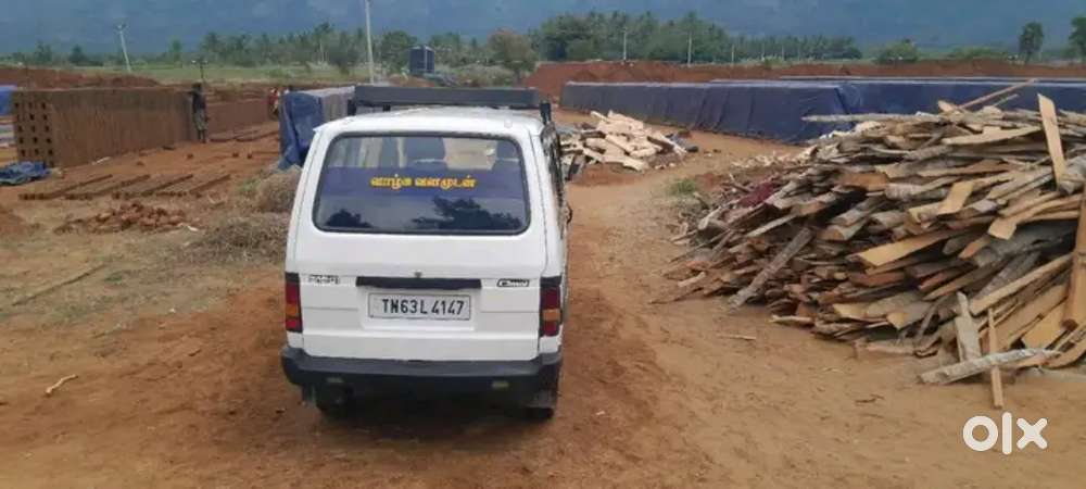 Maruti Suzuki Omni 2010 Year