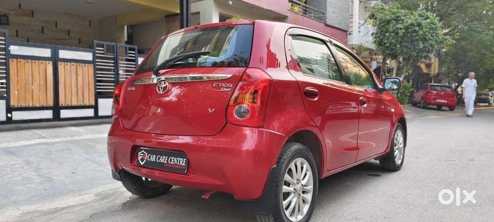 Toyota Etios Liva V Sp*, 2011, Petrol