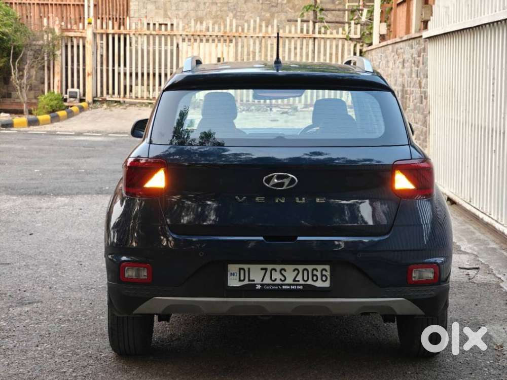 Hyundai Venue S 1.2 Petrol, 2021, Petrol
