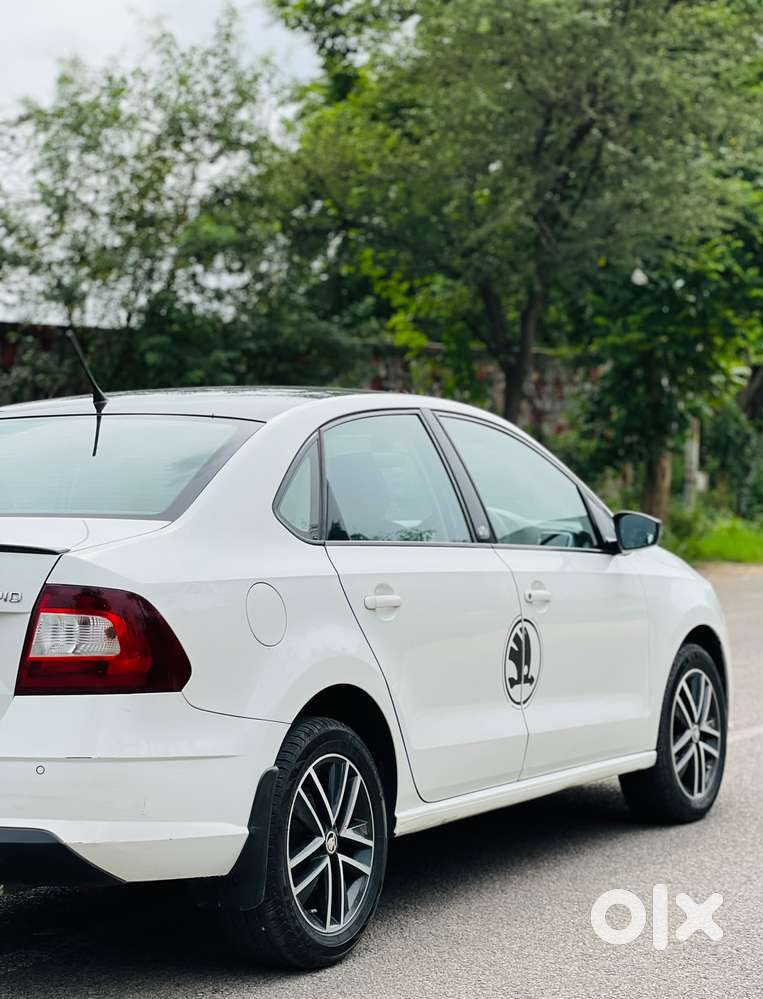 Skoda Rapid 1.5 Tdi At Style, 2020, Diesel