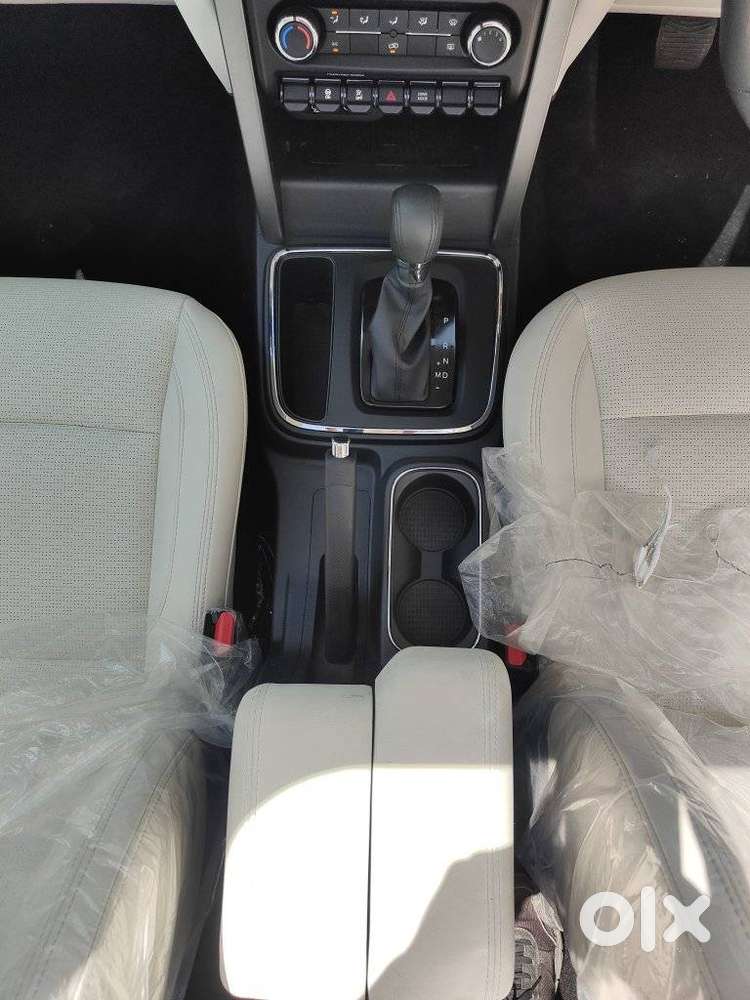 Mahindra Thar Roxx Mx5 Petrol At 2wd, 2024, Petrol