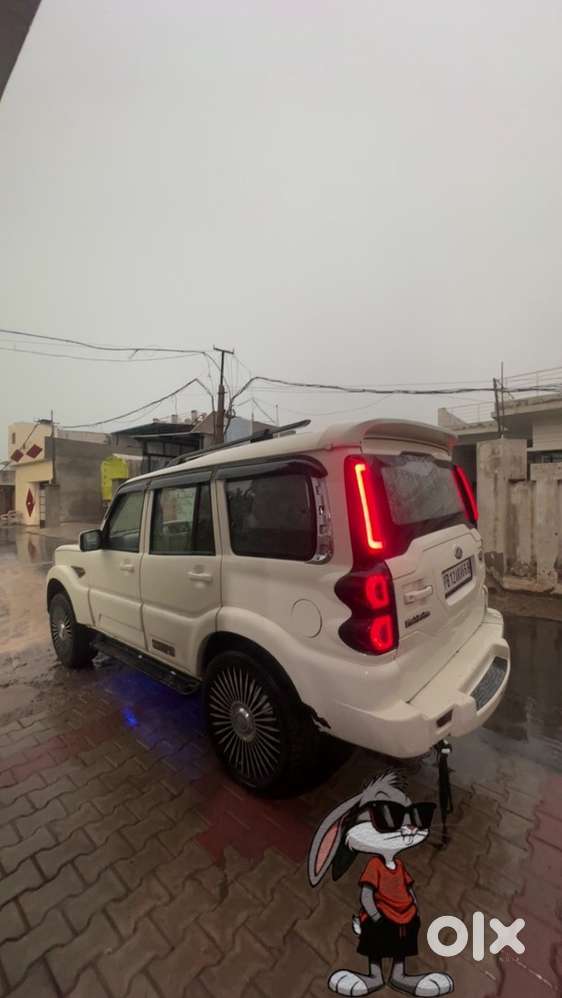 Mahindra Scorpio Classic 2016 Diesel