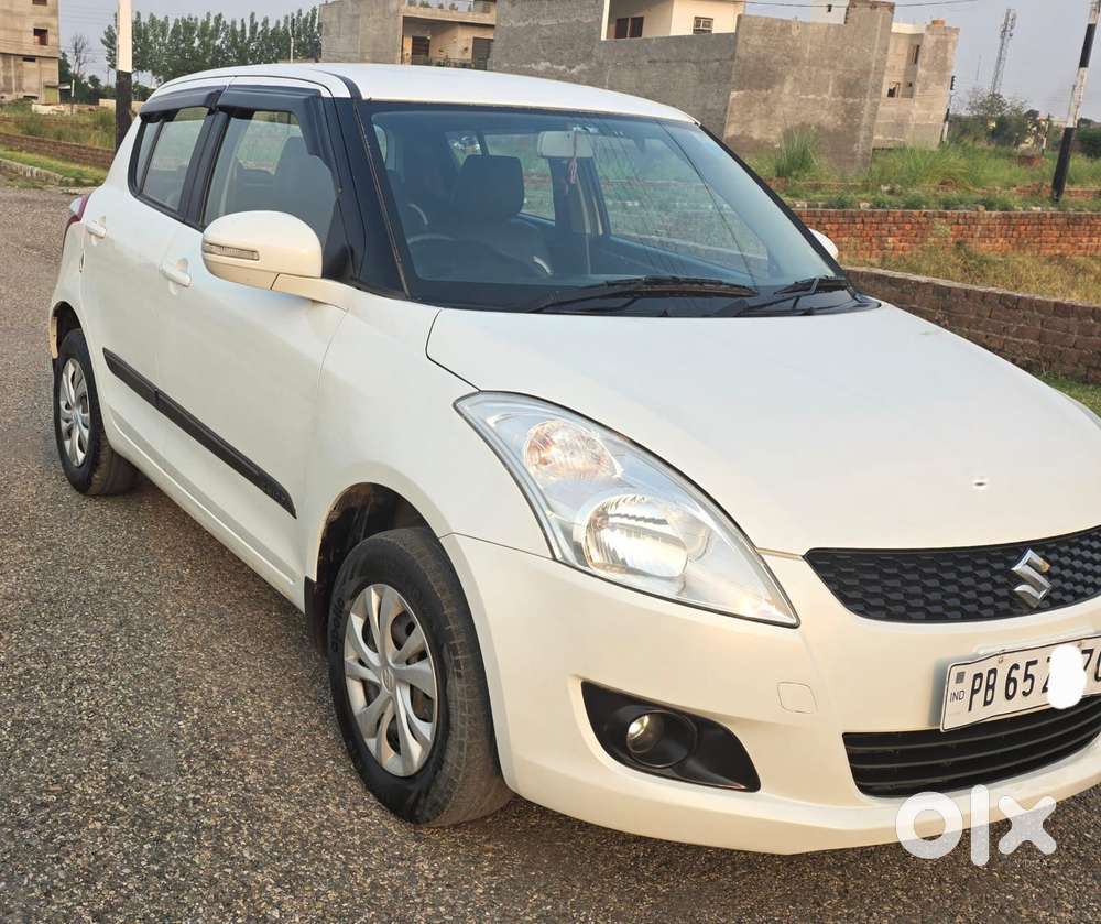 Maruti Suzuki Swift 2011-2014 Vxi, 2013, Petrol