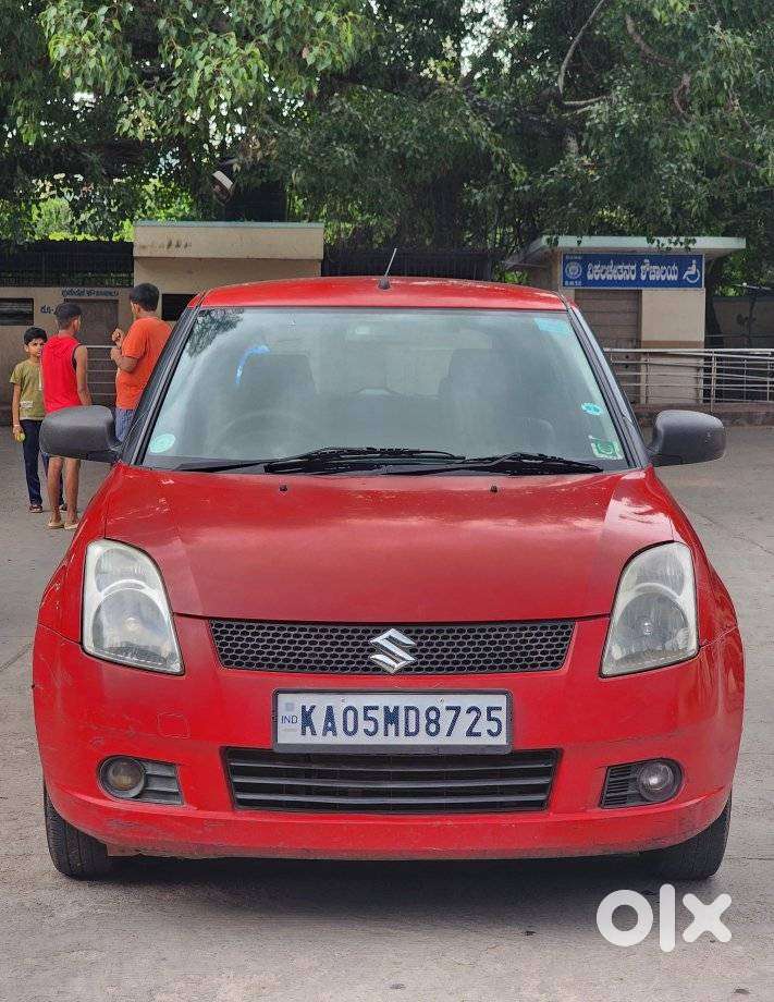 Maruti Suzuki Swift Vxi + Manual, 2006, Petrol