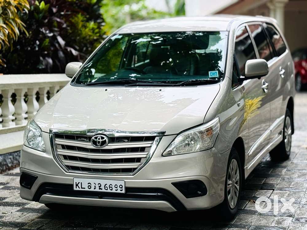 Toyota Innova 2.5 Gx 7 Seater Bs Iv, 2016, Diesel