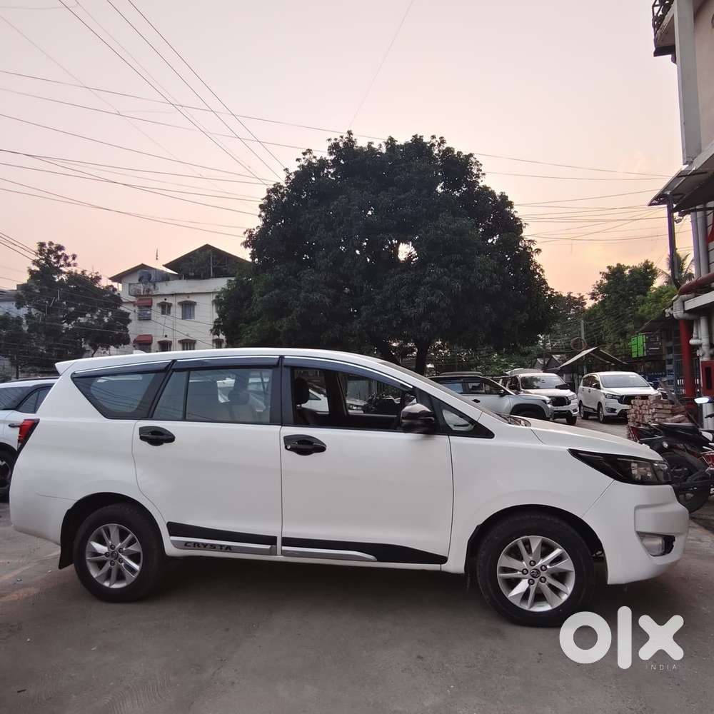 Toyota Innova Crysta 2.4 G Mt 8s, 2019, Diesel